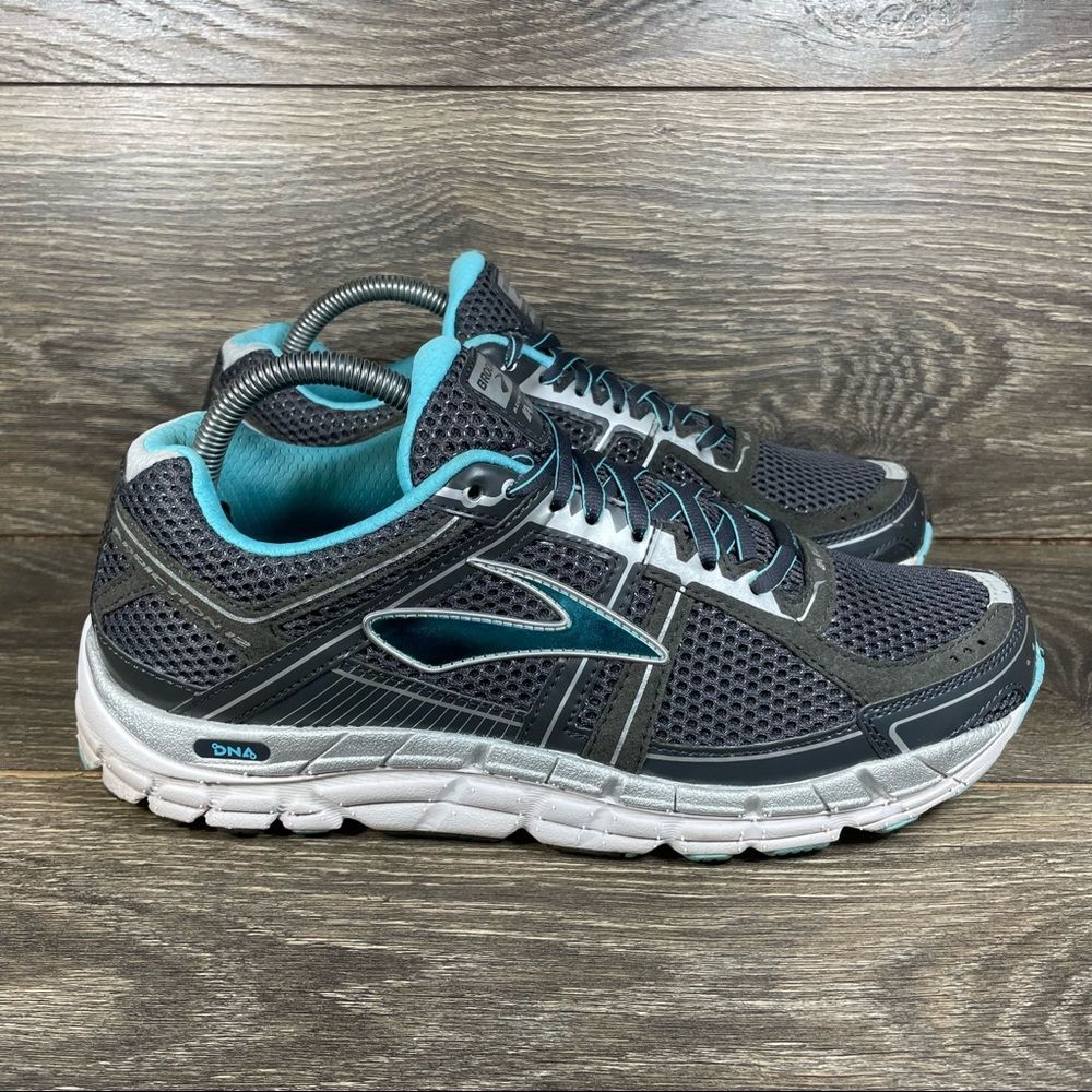 Brooks Women's Size 10.5 Addiction 12 Silver Blue Running Shoes